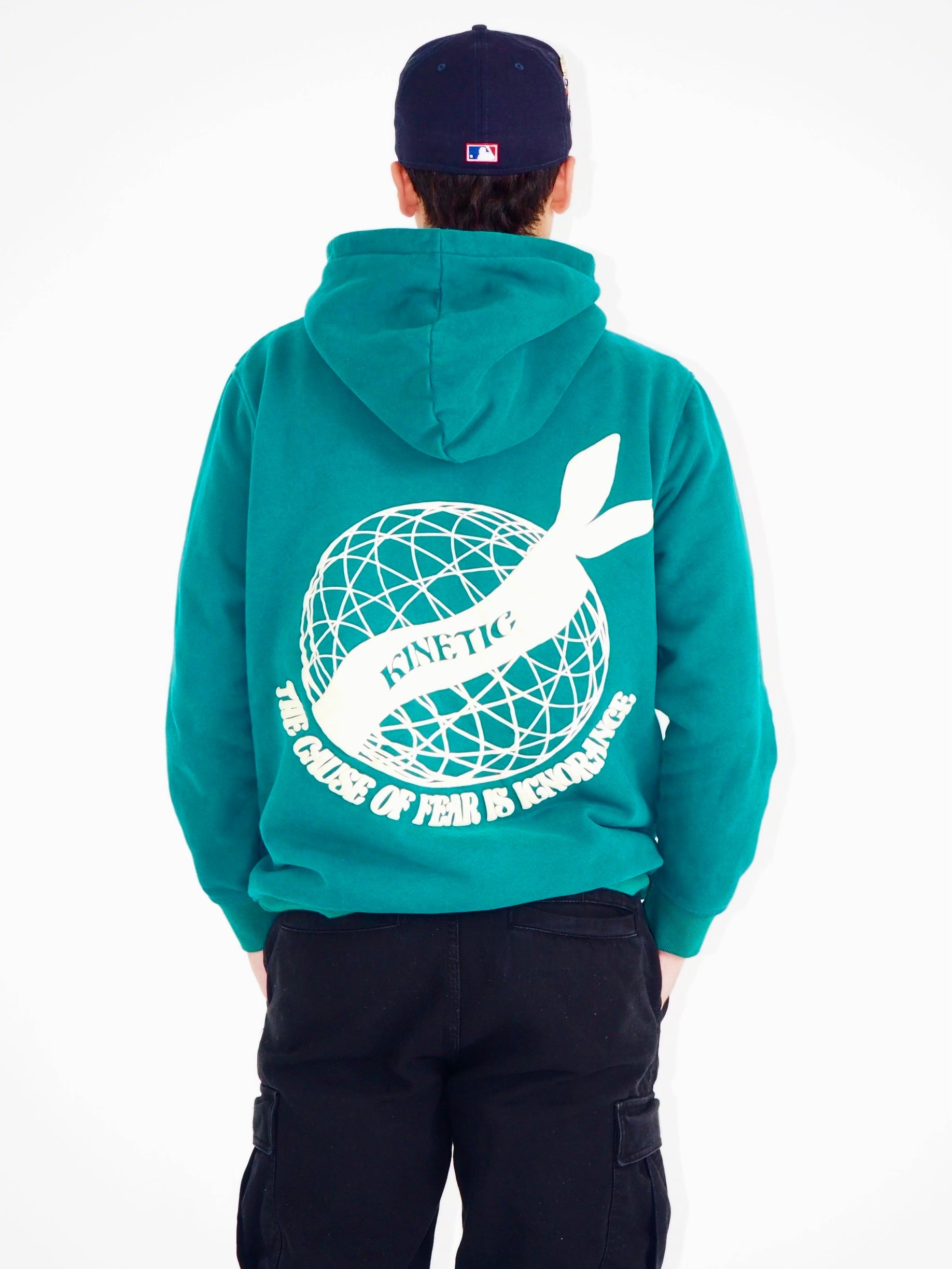 SUDADERA CON CAPUCHA SOCIAL DILEMA FOREST FROST